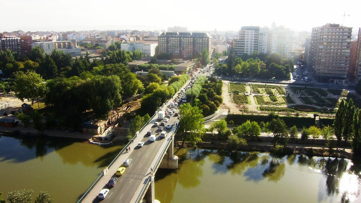 El puente de Poniente despierta: cinco estudios se disputan el proyecto que transformará el acceso oeste de Valladolid