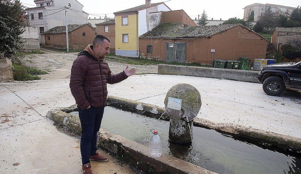 Villamayor de los Montes pondrá fin a su odisea del agua: un nuevo pozo devuelve la esperanza al pueblo tras años de nitratos
