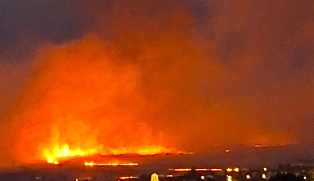 El incendio de Brieva arrasa la provincia: ocho pueblos evacuados y 31 focos activos detectados desde el espacio