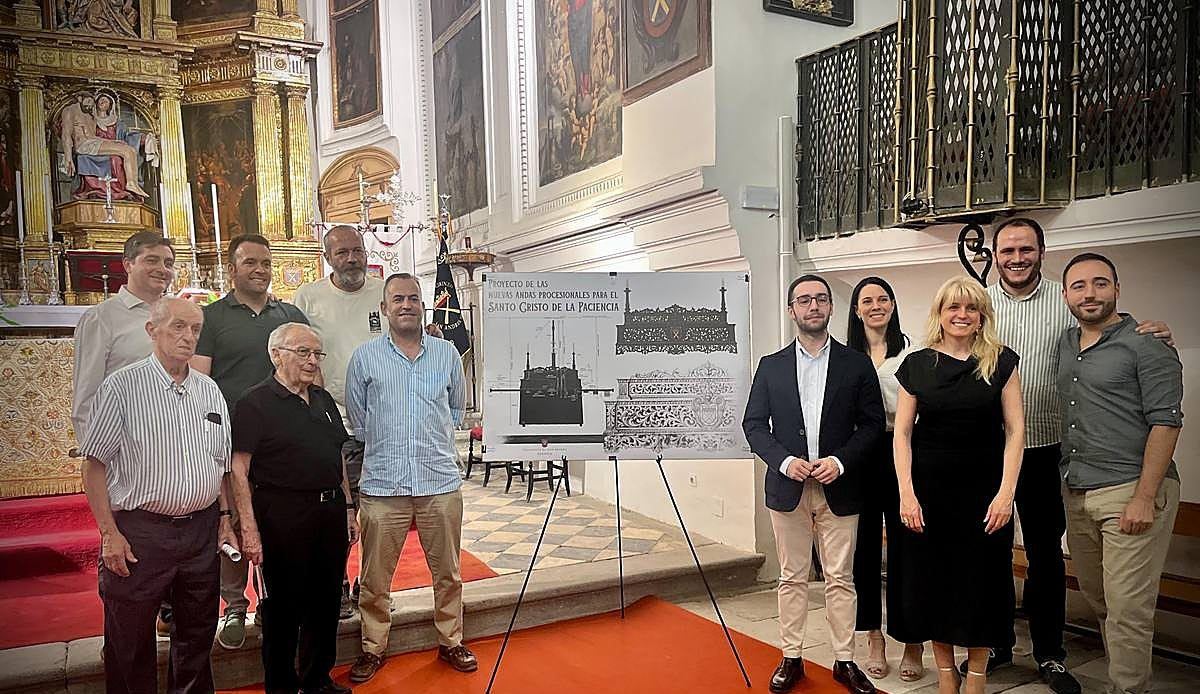 El Cristo de la Paciencia de Segovia lucirá un nuevo paso barroco tallado a mano que llegará a tiempo para su veinte aniversa