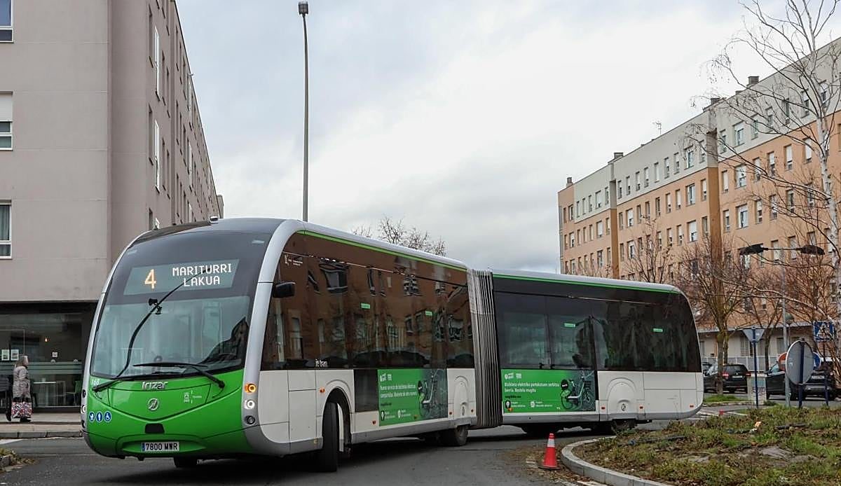 Vitoria estrena autobús entre sus dos barrios más poblados: Zabalgana y Lakua-Arriaga se conectan por fin este jueves