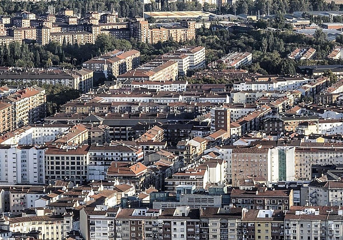 Vitoria contabiliza más de 6.000 locales sin actividad y sigue sin saber cuántos están realmente vacíos