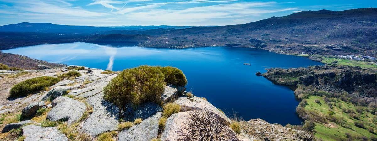 Los socialistas zamoranos piden cuentas a la Junta sobre el estado real del Lago de Sanabria