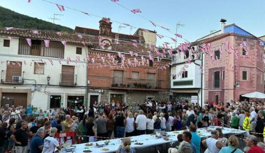Poyales del Hoyo celebra con orgullo su Fiesta del Higo y reivindica el fruto más dulce del Valle del Tiétar