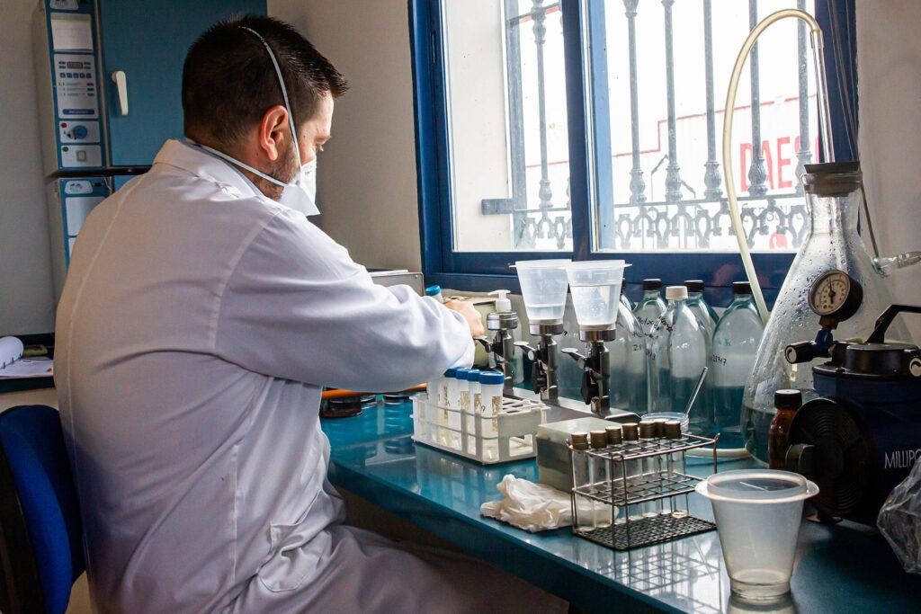 Vicolozano en alerta: detectan niveles elevados de manganeso en el agua del grifo y se abre una investigación