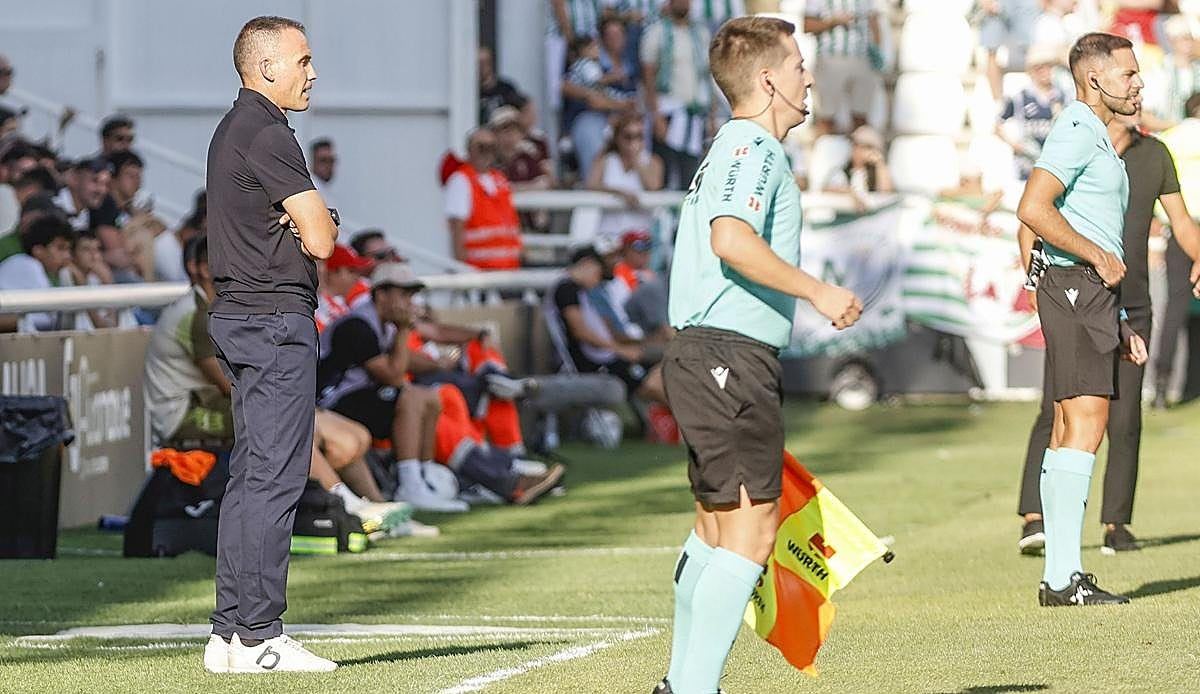 El banquillo rescata al Burgos CF en una noche de infarto ante más de 9.700 aficionados en El Plantío