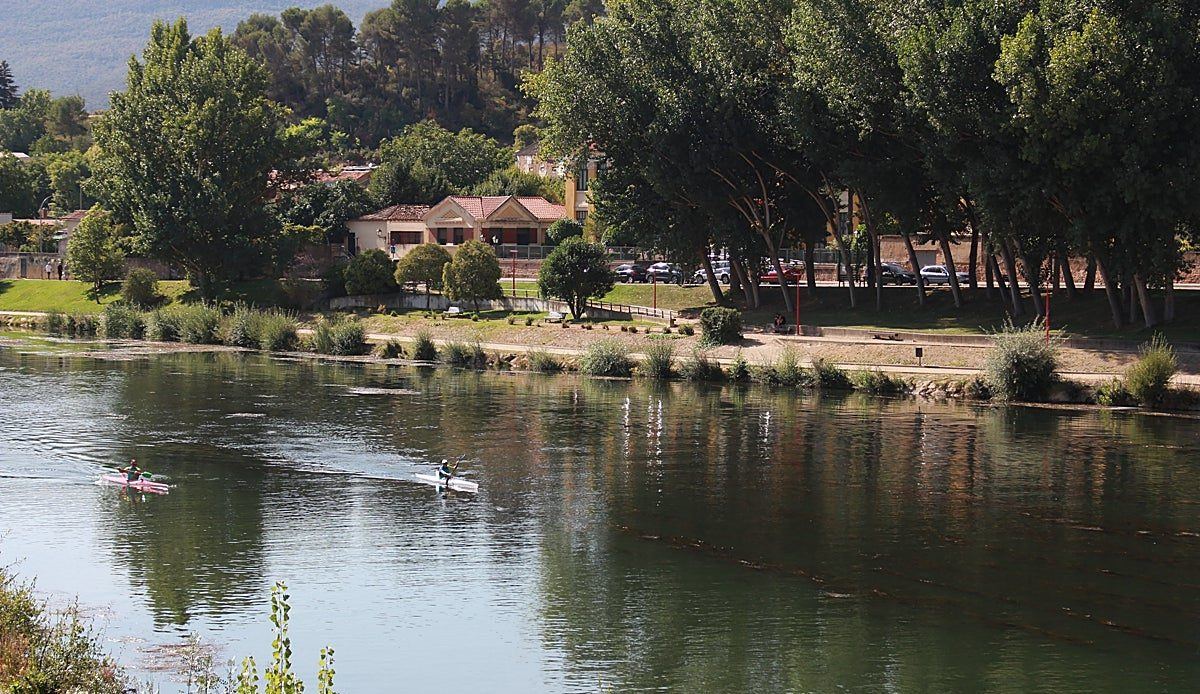 Miranda lleva 43 años pidiéndole al Ebro que no se olvide de ella