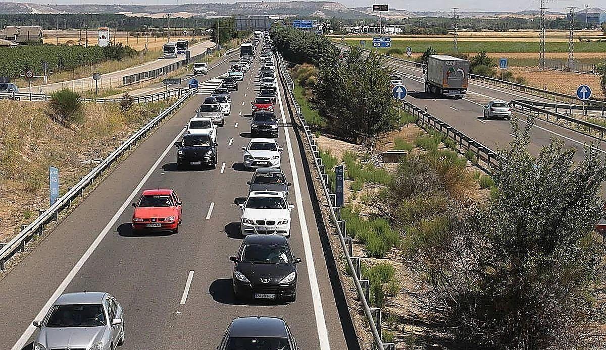 Burgos se prepara para el gran regreso: 130.000 coches en carretera este fin de semana con restricciones para camiones