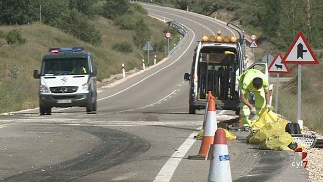 Un vehículo vuelca en la N-234 y deja tres heridos, uno inconsciente, en la provincia de Burgos