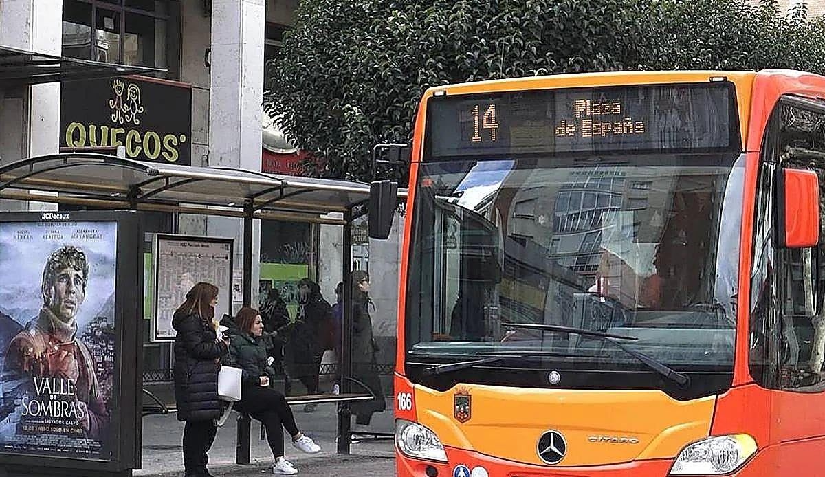 La línea 15 de autobuses modifica su recorrido esta semana por las obras de asfaltado en el Centro Histórico de Burgos