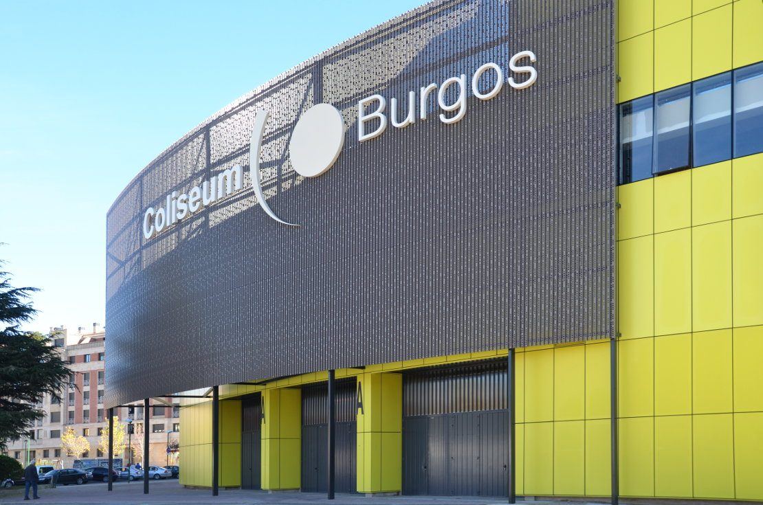 Vecinos y colectivos de Burgos exigen al Ayuntamiento que paralice el uso irregular de la Plaza de Toros