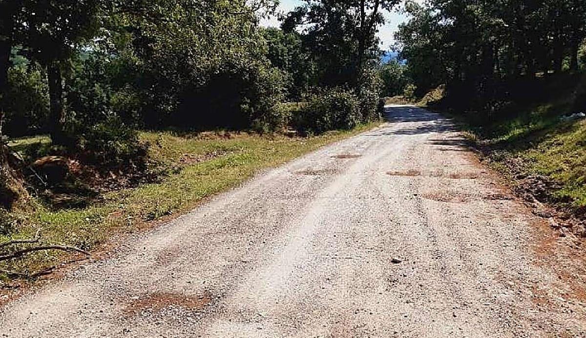La Diputación de Burgos reparte dos millones de euros entre 106 pueblos para arreglar sus caminos rurales