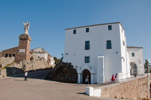 Cáceres tendrá que volver a licitar la reforma de Virgen de la Montaña tras el abandono silencioso de la empresa adjudicatari