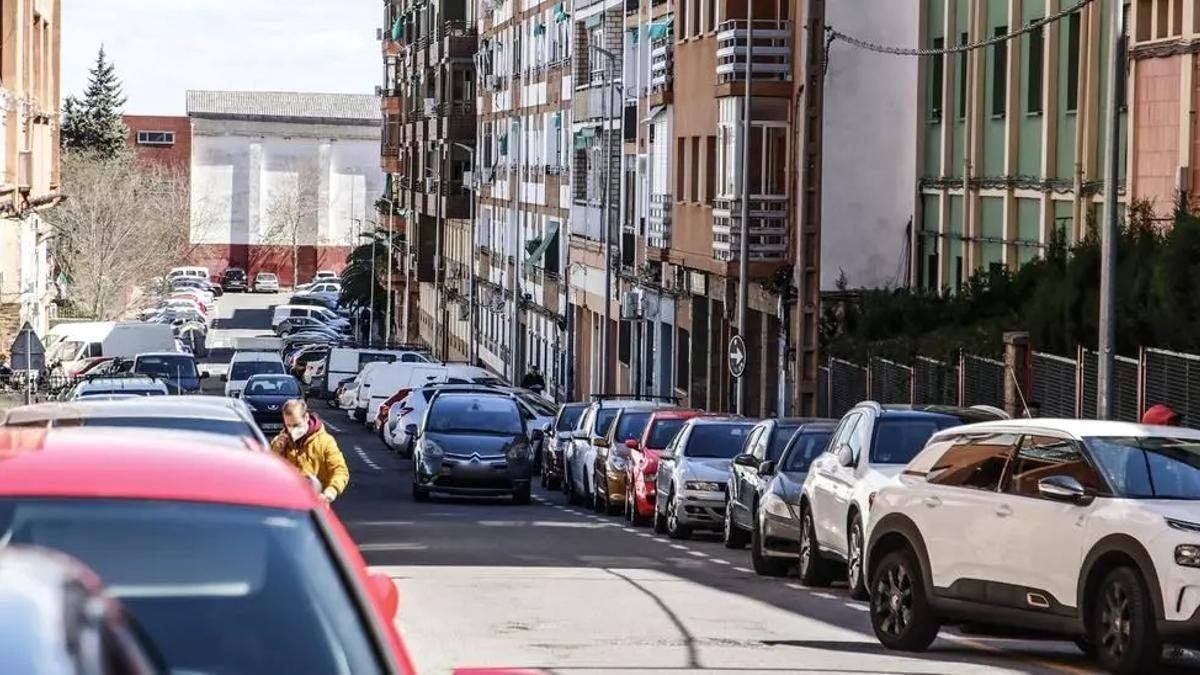 Cáceres ensancha sus aceras: la calle Médico Sorapán estrena su imagen definitiva antes del otoño
