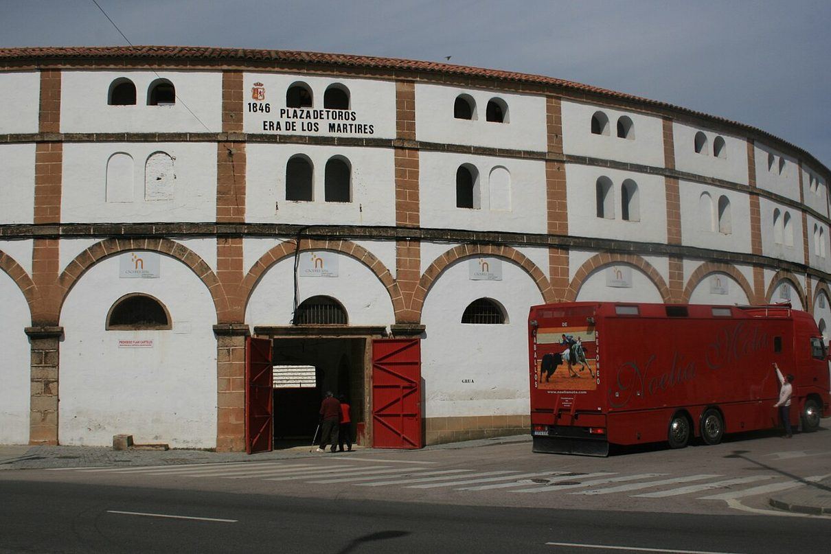 La Plaza de Toros de Cáceres vivirá un septiembre histórico con cinco grandes conciertos para celebrar sus 40 años como Patri