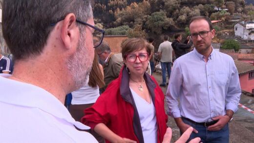 El incendio de Las Hurdes amenaza el agua potable de varios pueblos de Cáceres y la Junta moviliza recursos de urgencia