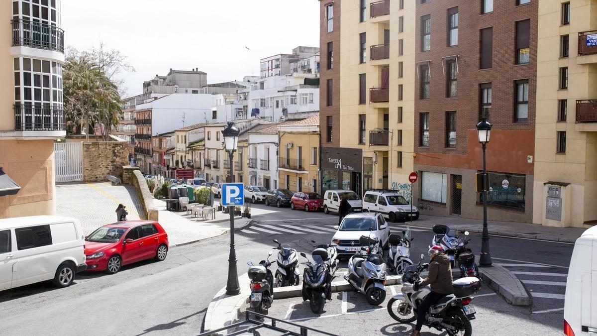 Los comerciantes de Virgen de la Montaña temen el golpe económico de una obra que arrancará en septiembre y durará hasta 2028