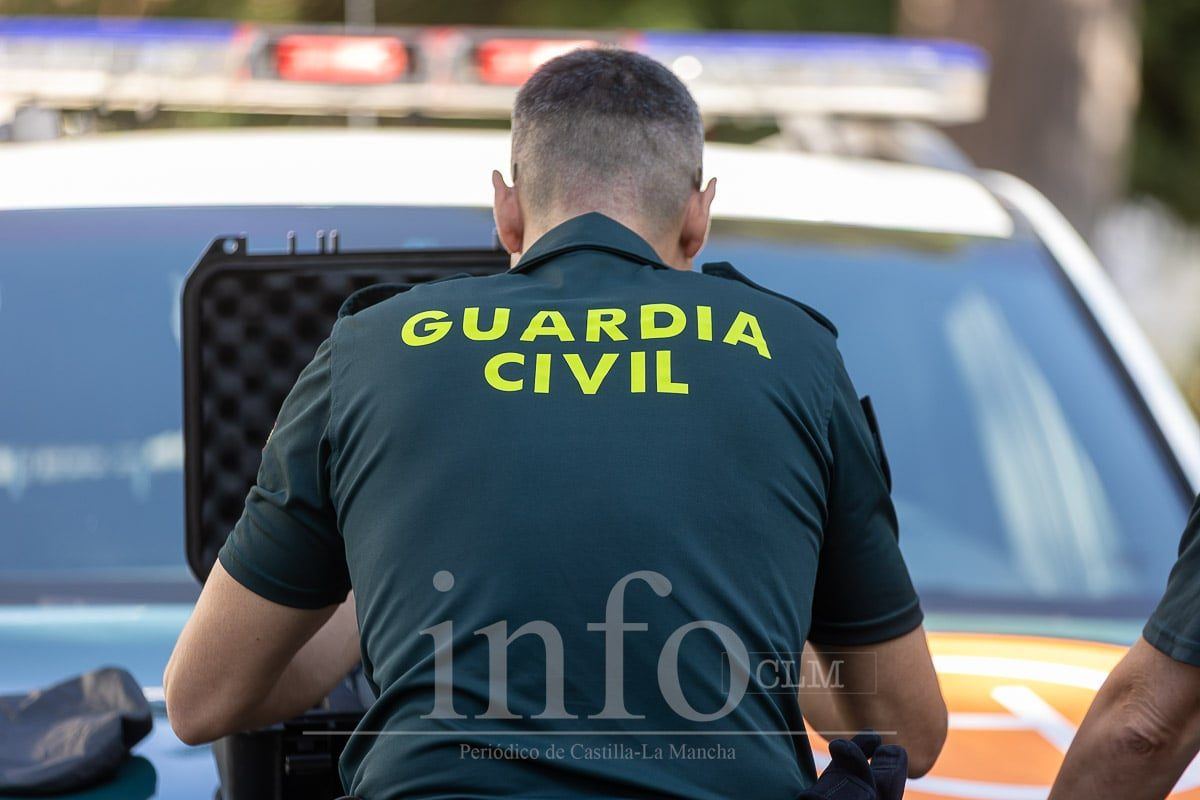 Un detenido abre fuego contra la Guardia Civil durante una operación antidroga que comenzó con una silla de montar enviada de