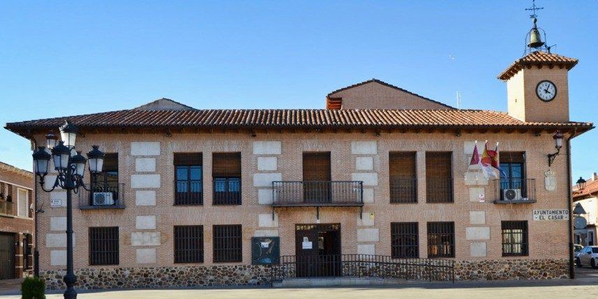 El Casar da a conocer quién recibirá ayudas para libros y comedor en el próximo curso escolar