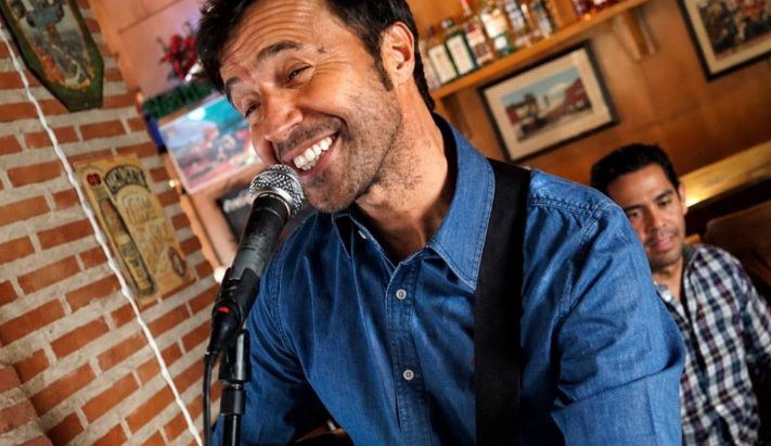 El concierto de Chema Abascal llega por fin a Iriépal este jueves, con una traca en lugar de fuegos artificiales por el riesg