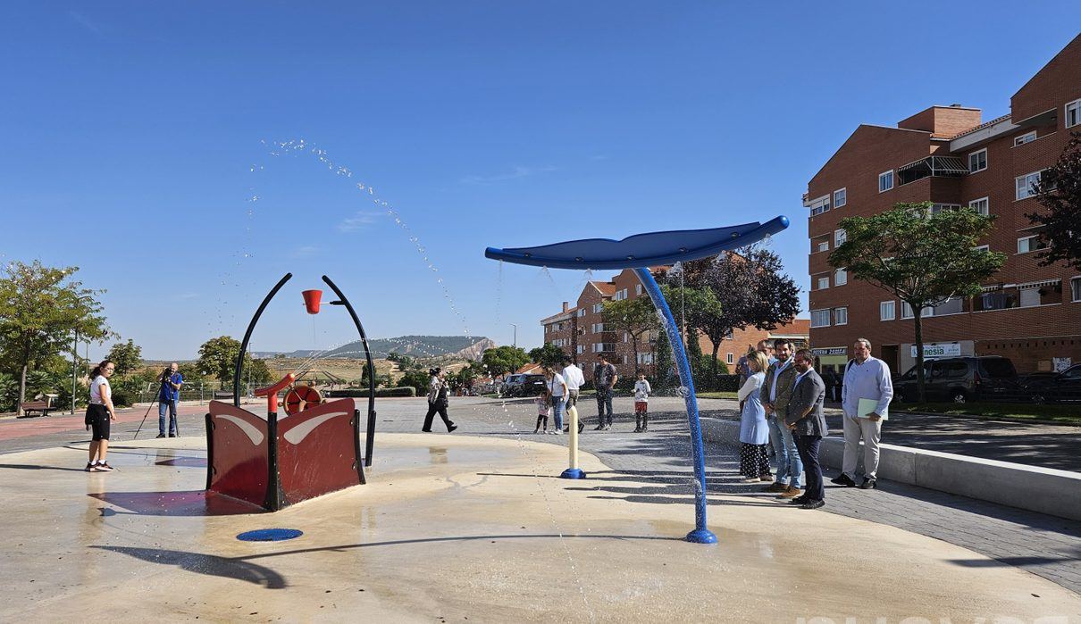 Guadalajara abre sus fiestas patronales con un festival de cometas para toda la familia en el Parque de Las Lomas
