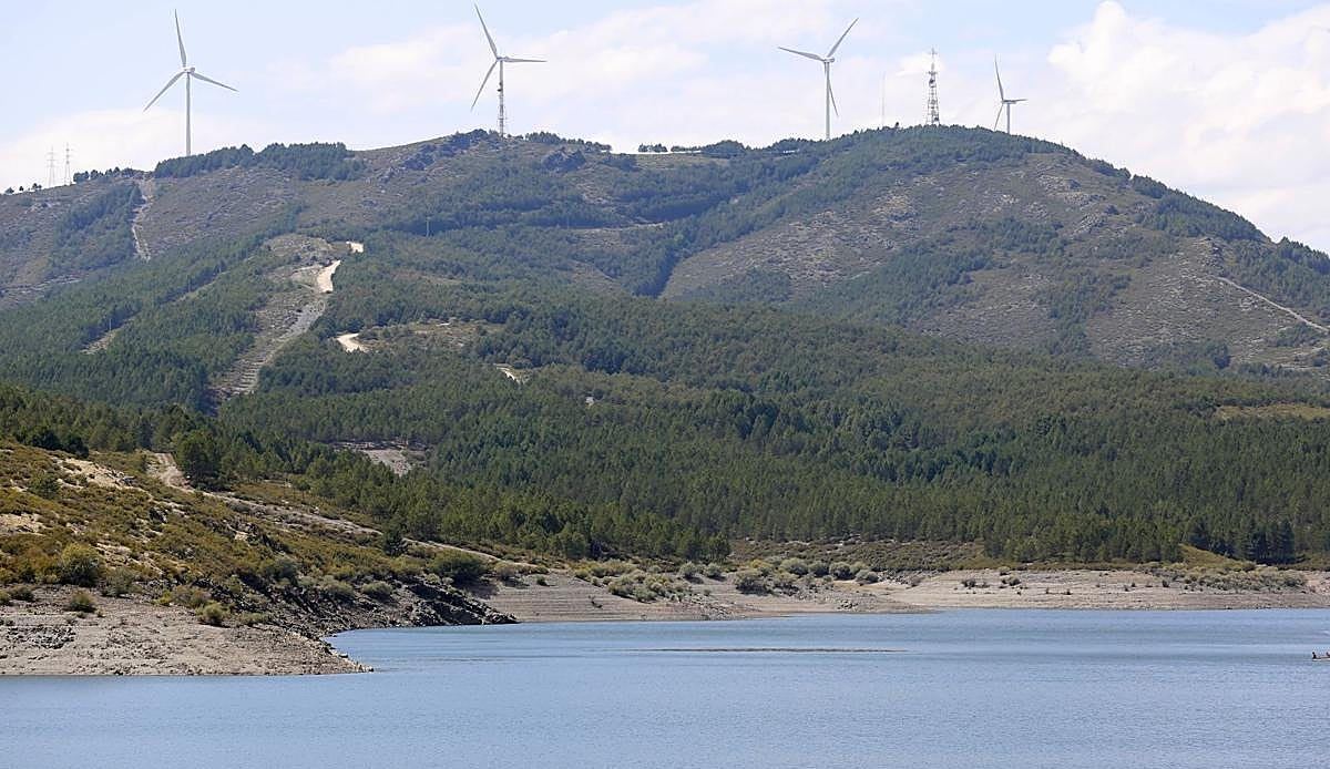El embalse de Villameca se renueva con una inversión millonaria para asegurar el agua del Tuerto