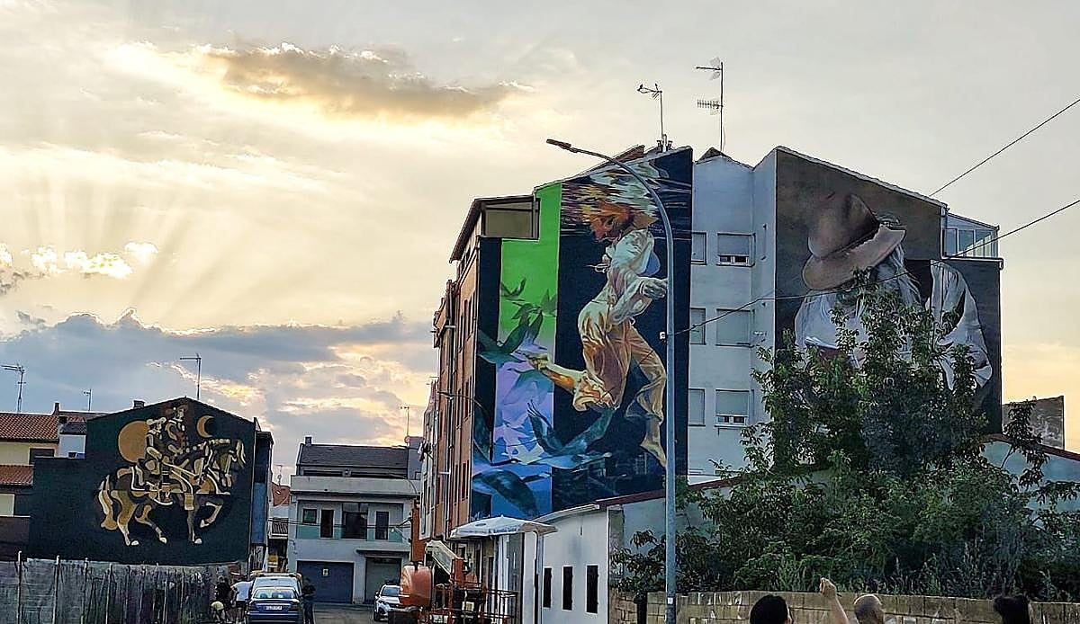 La Bañeza cierra su festival Art Aero Rap con récord histórico de asistencia y más de 400 obras urbanas en sus calles