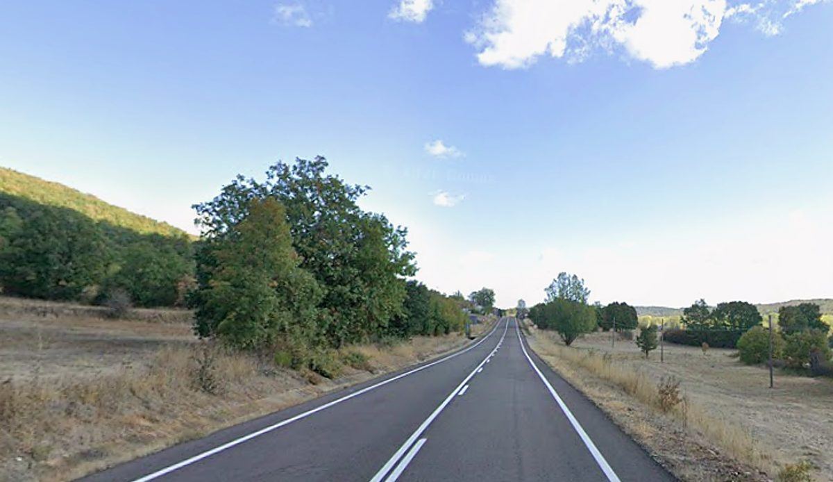 Cinco heridos en dos choques consecutivos sacuden las carreteras de la Montaña Central leonesa