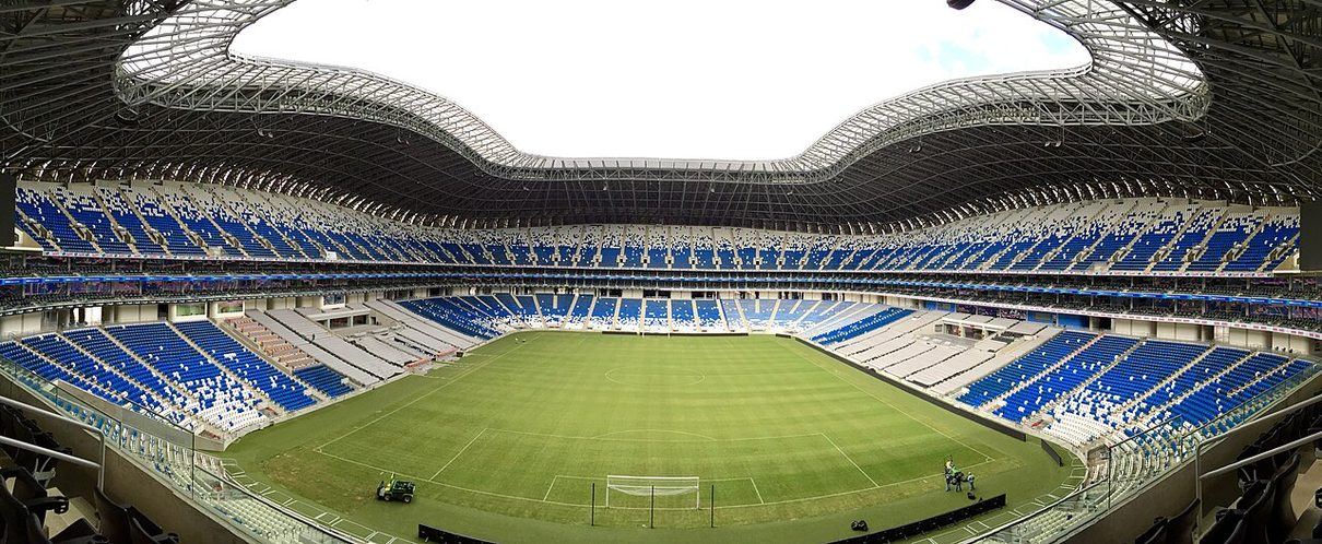 Rober Pier llega a León con más de 240 partidos en el fútbol profesional para reforzar la zaga de la Cultural