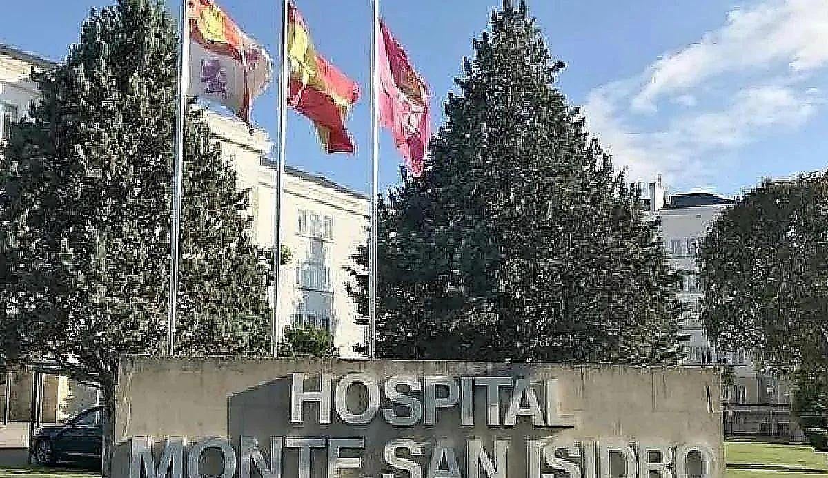 Los sindicatos alertan de un «desmantelamiento progresivo» del Hospital Monte San Isidro tras el cierre de 27 camas en pleno