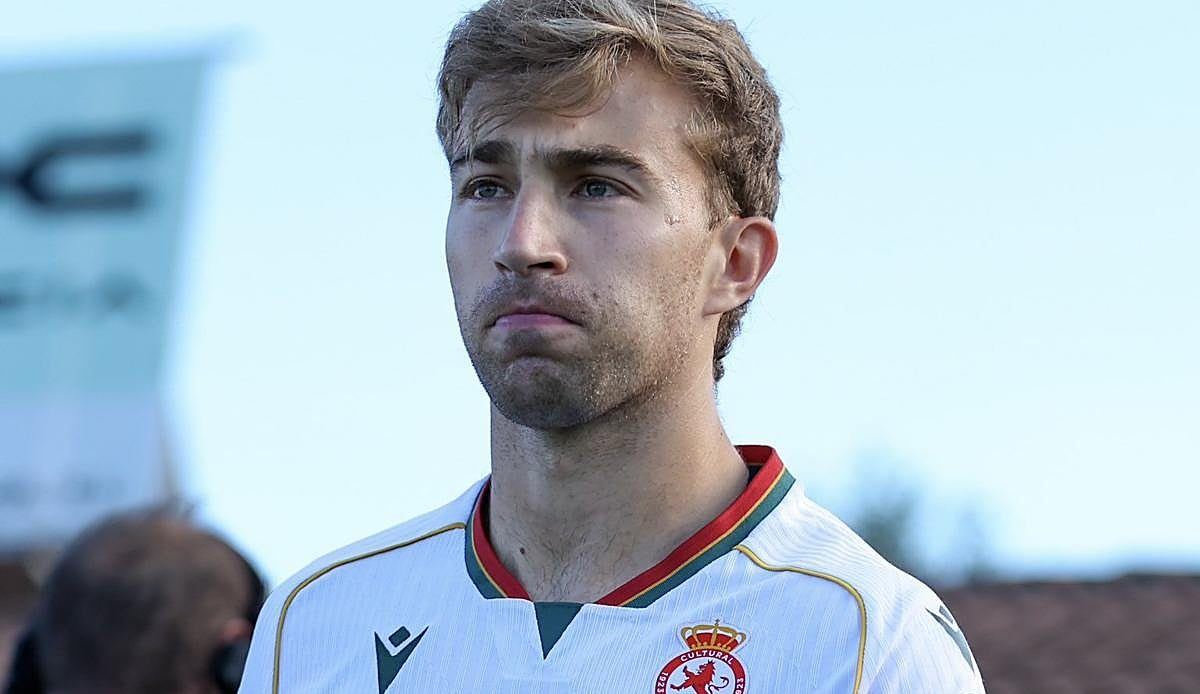 El capitán de la Cultural se retira lesionado en la rodilla y pone en alerta al vestuario antes del arranque liguero
