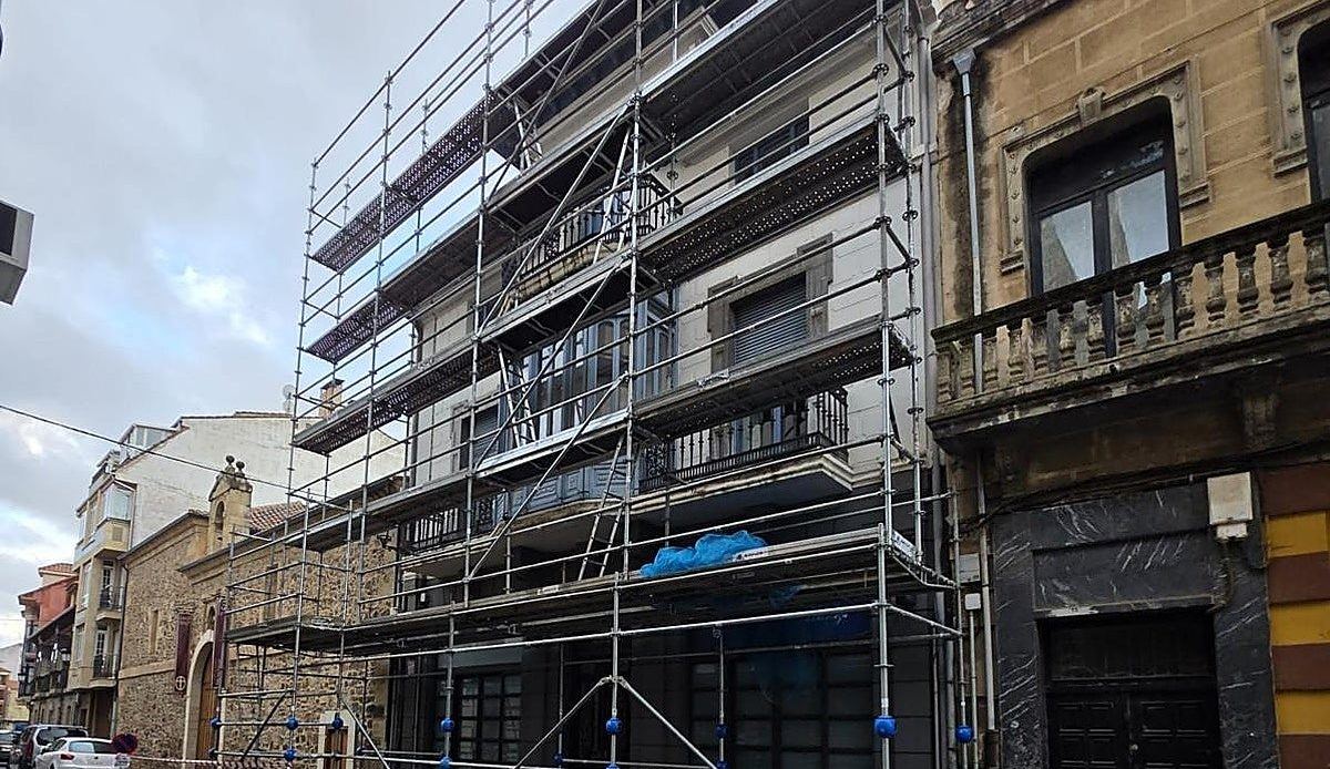 La joya modernista de La Bañeza recupera su esplendor con una restauración de 370.000 euros