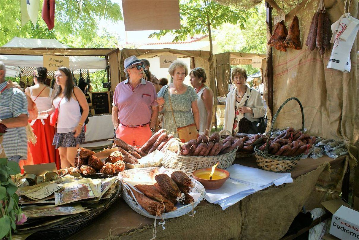 Ventosa revive el alma de los antiguos tratantes en su vigésimo tercer Mercado del Trato