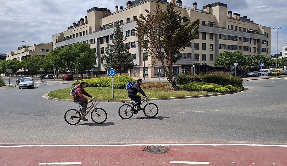La reforma de las calles Lardero y Vitoria desata la polémica entre los vecinos de Logroño