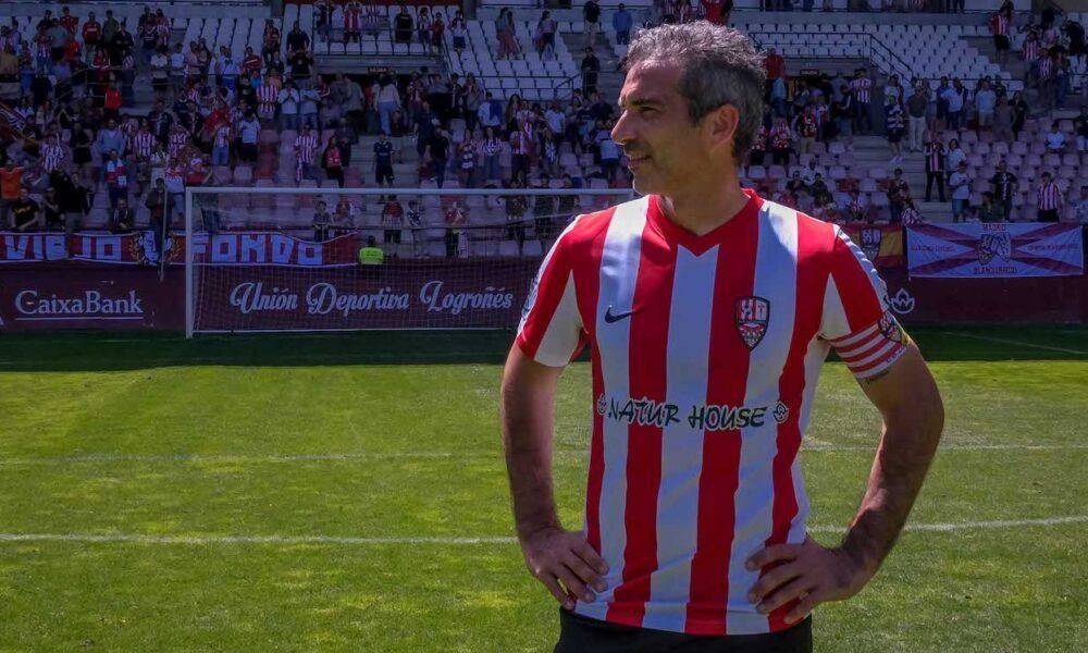 Las Gaunas rinde homenaje a su leyenda: Iñaki Sáenz abrirá el partido del regreso a Primera Federación
