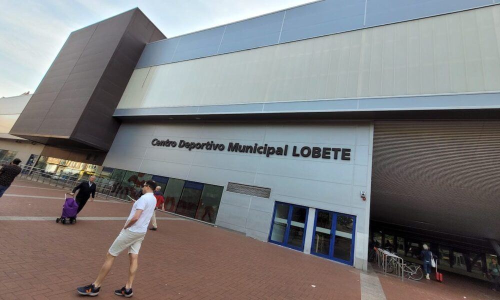 El centro deportivo Lobete vuelve a la vida: abre el martes con el gimnasio y la pista polideportiva