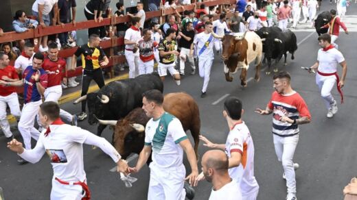 Diez heridos en el primer encierro de San Sebastián de los Reyes, con un mozo grave tras golpearse la cabeza en la calle Real