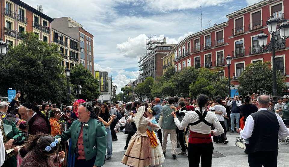 Madrid abre agosto con el sonido del chotis: San Cayetano 2026 llena Lavapiés de música, tradición y limonada gratis