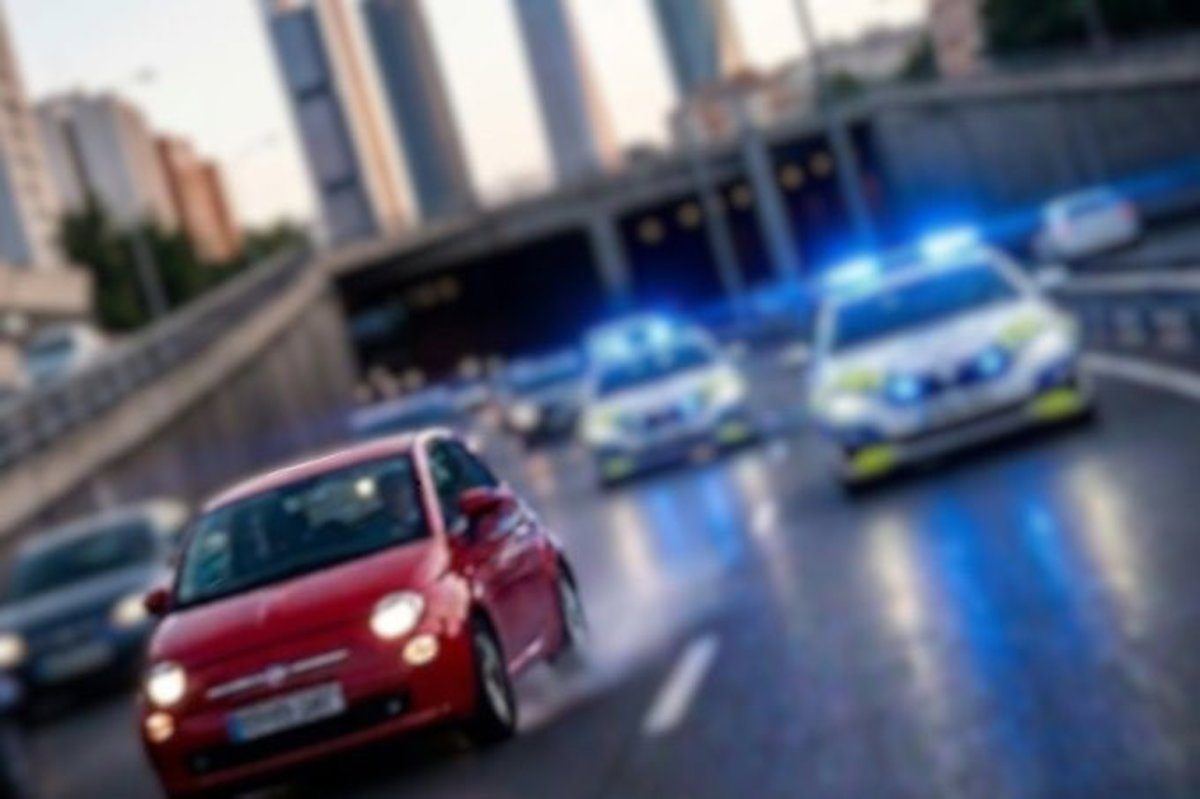 Una persecución de película por Madrid acaba con un conductor sin carné, drogado y en situación irregular
