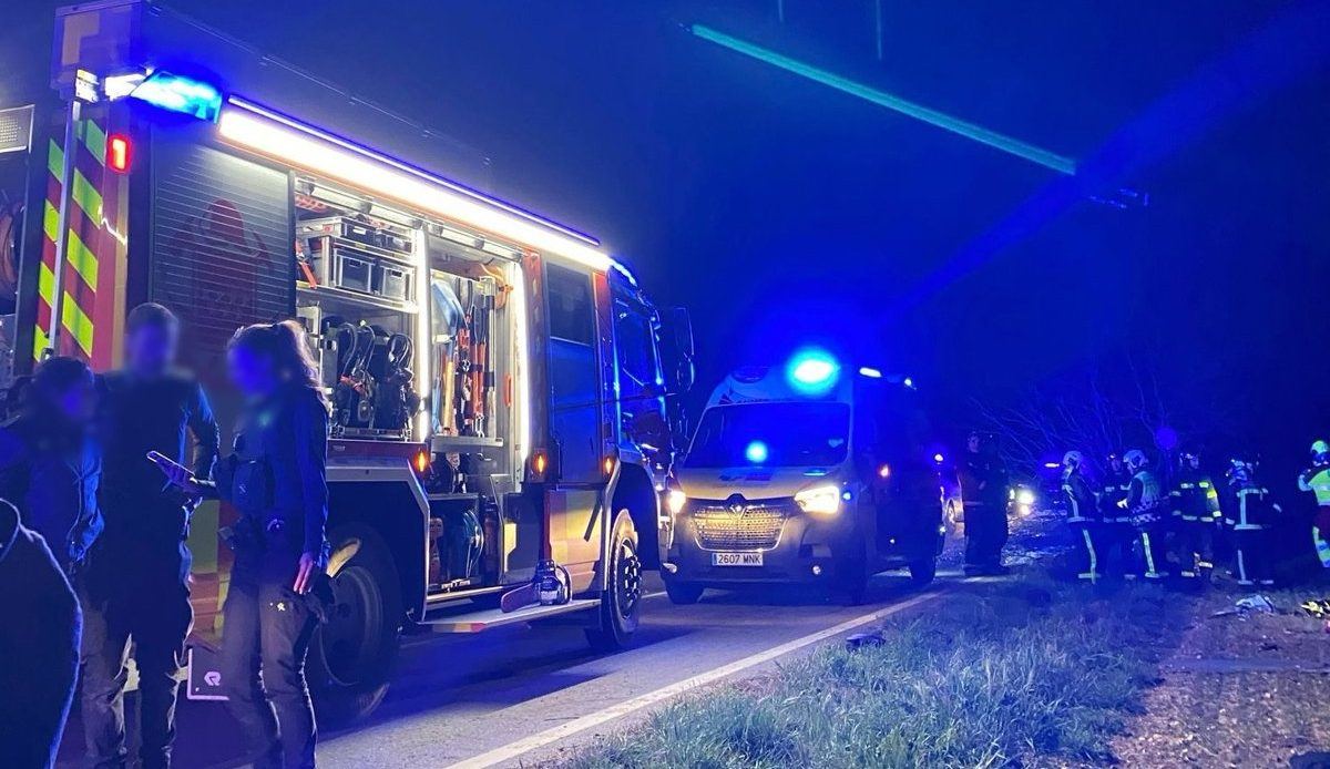Un joven de 21 años muere en Chinchón tras volcar el coche en el que viajaba sin cinturón mientras el conductor daba positivo