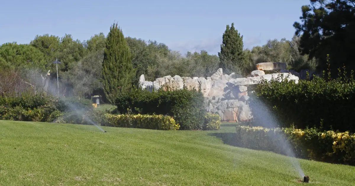 Alaior se suma a la sequía: mangueras prohibidas, piscinas sin vaciar y un 10% menos de agua para los pozos privados