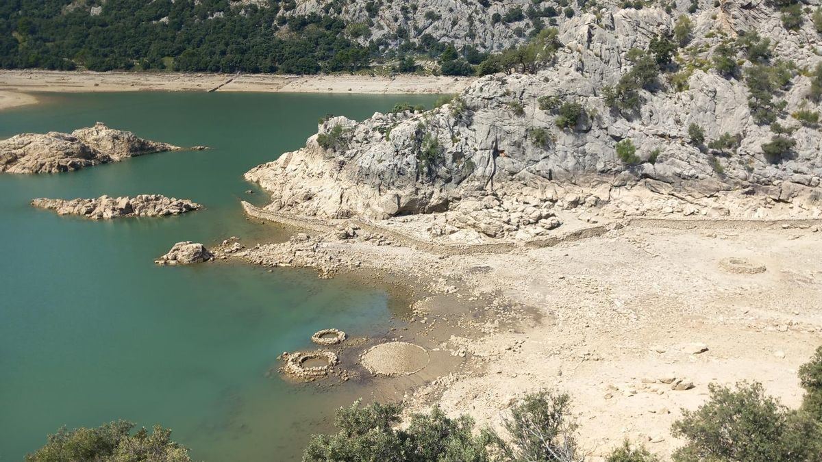 Menorca cierra julio con sus embalses al límite: la isla más seca de Baleares afronta un verano histórico de sequía