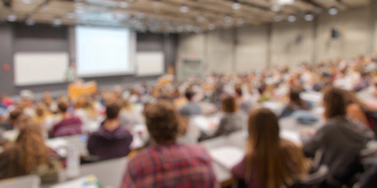 La Universidad de Oviedo acogerá dos nuevas cátedras sobre salud mental e inteligencia artificial con una inversión de 280.00