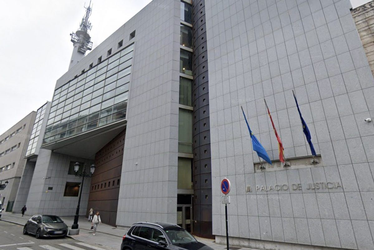 La justicia permite que los padres de los niños encerrados en Oviedo vuelvan a ver a sus hijos