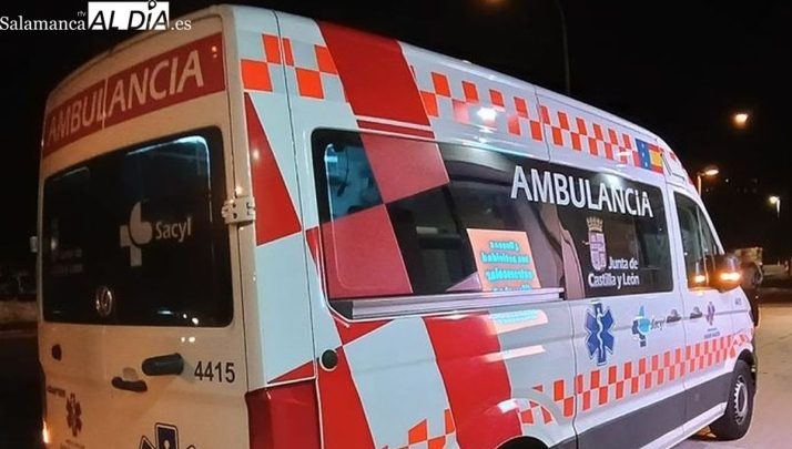 Un joven de 30 años muere en la N-620 tras colisionar su moto con un turismo en Villares de la Reina