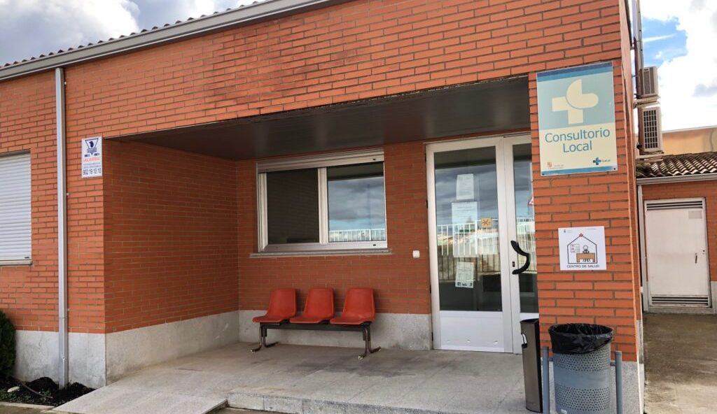 Pueblos salmantinos sin médico en pleno verano: el PSOE denuncia el abandono sanitario del medio rural