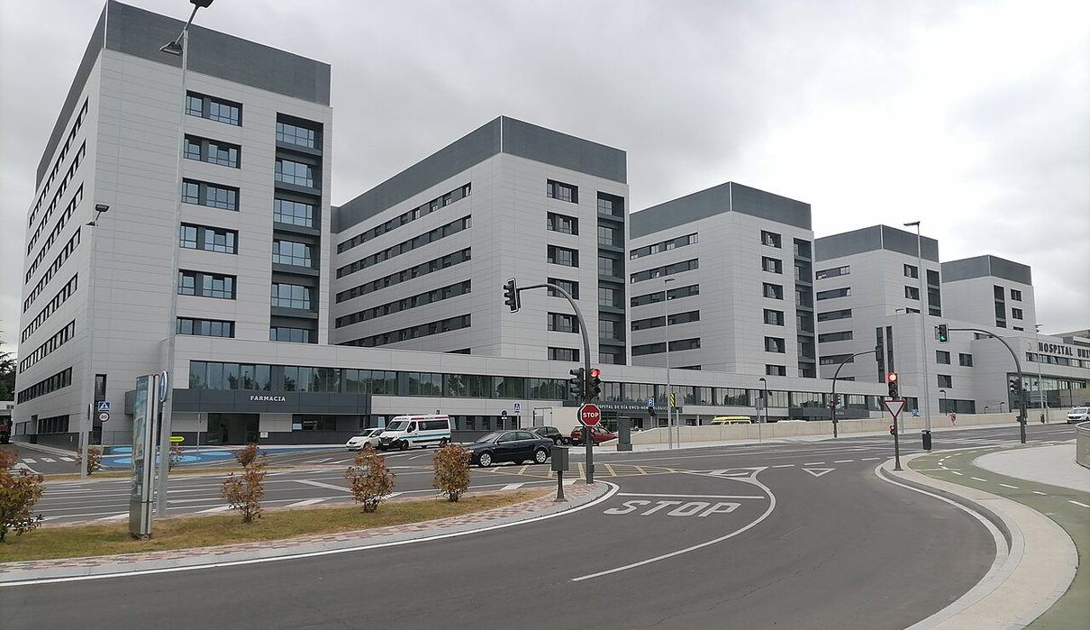 El Hospital de Salamanca pierde a su cuarta gerente en diez años con las listas de espera como eterno talón de Aquiles