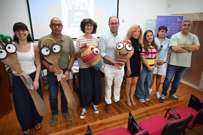 Ciudad Rodrigo se llena de juego y teatro infantil con más de 2.000 niños esperados en el Divierteatro