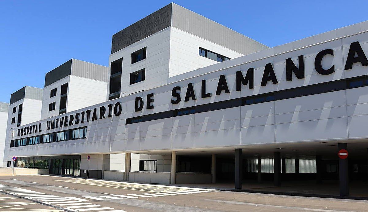 El Hospital de Salamanca entra en periodo de transición tras el relevo de su gerente