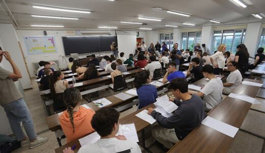 Dos jóvenes salmantinos brillan en el Bachillerato y se llevan 1.000 euros y matrícula universitaria gratuita